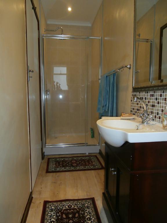 Belle Vue Guesthouse Hermanus Rum bild